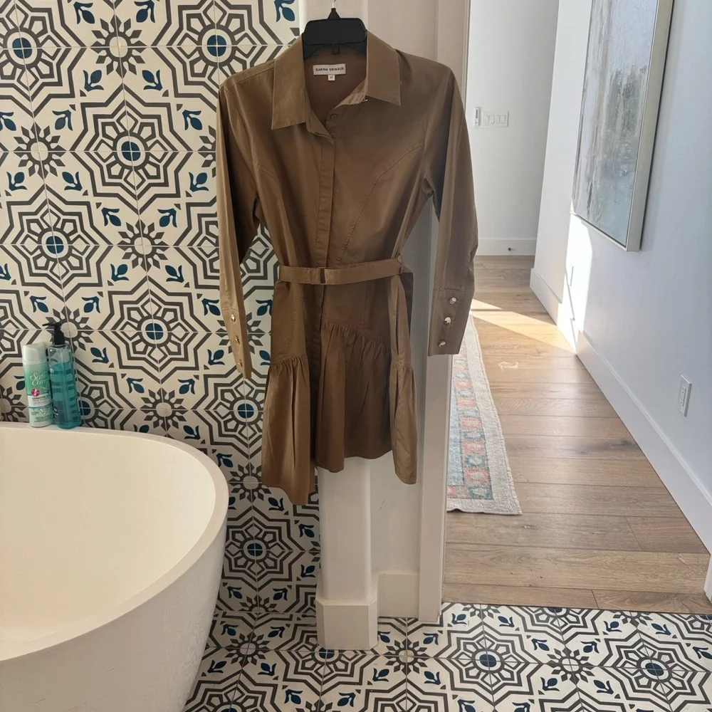 Karina Grimaldi Tan Long Sleeve Dress - Picture 5 of 8